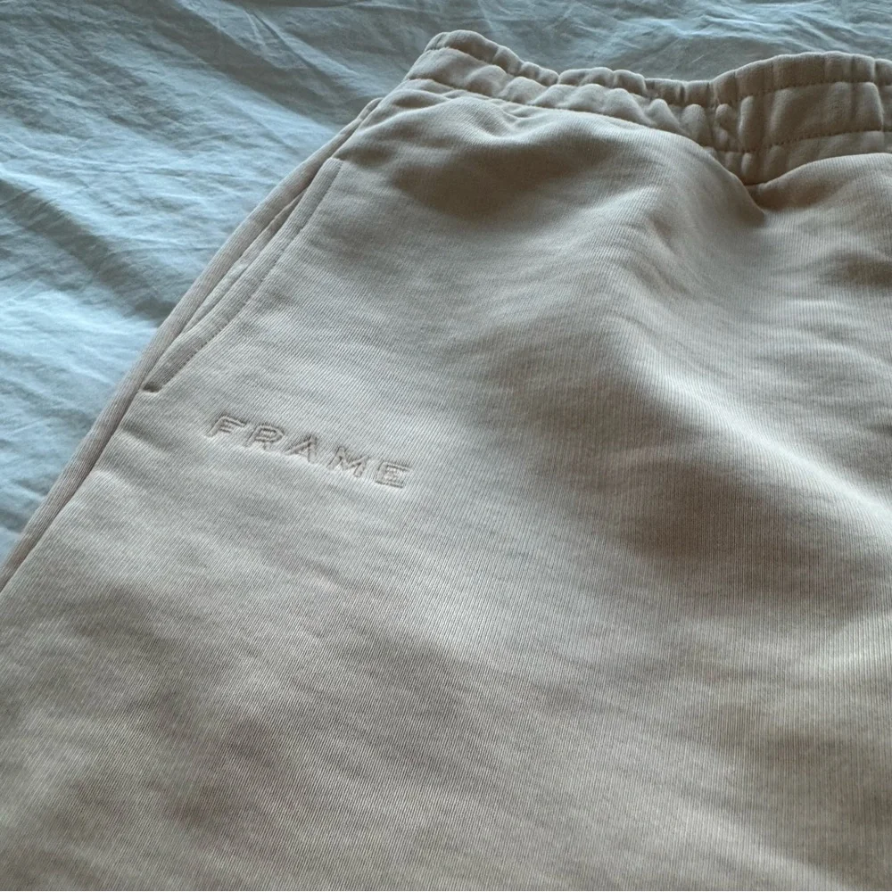 NWOT FRAME x Ritz Paris Women's Sweatpant in Ritz Pink Size S - Picture 5 of 6
